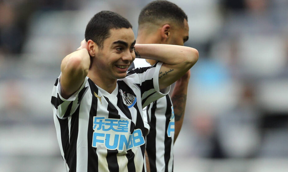 Мигель Альмирон, футбол