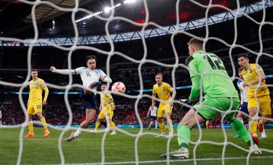 Украинцы не смогли справиться с Англией. Фото: Reuters