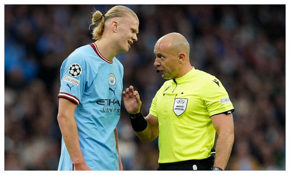 Шимон Марциняк умеет находить общий язык с футболистами. Фото: Global Look Press