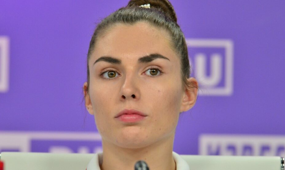 Софья Позднякова