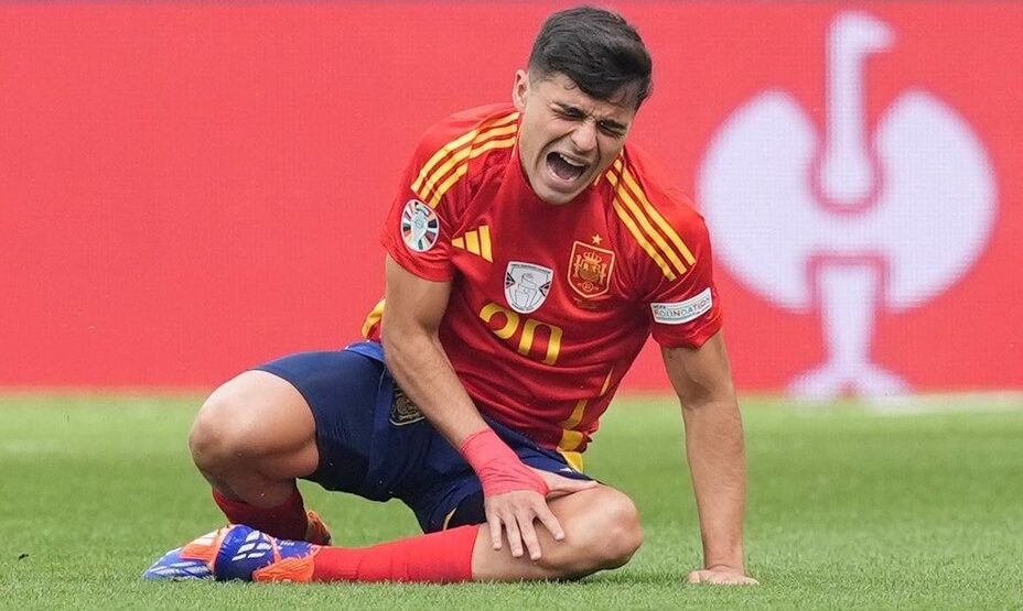 Педри выбыл, фото снимок экрана