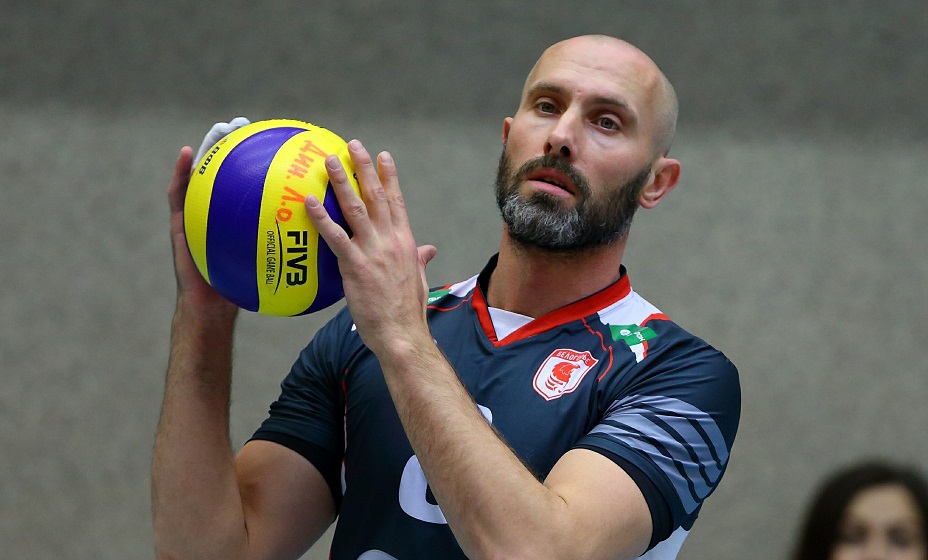 Волейболист Тетюхин заявил, что живет в Белгороде и бегает в подвалы. Фото: Global Look Press