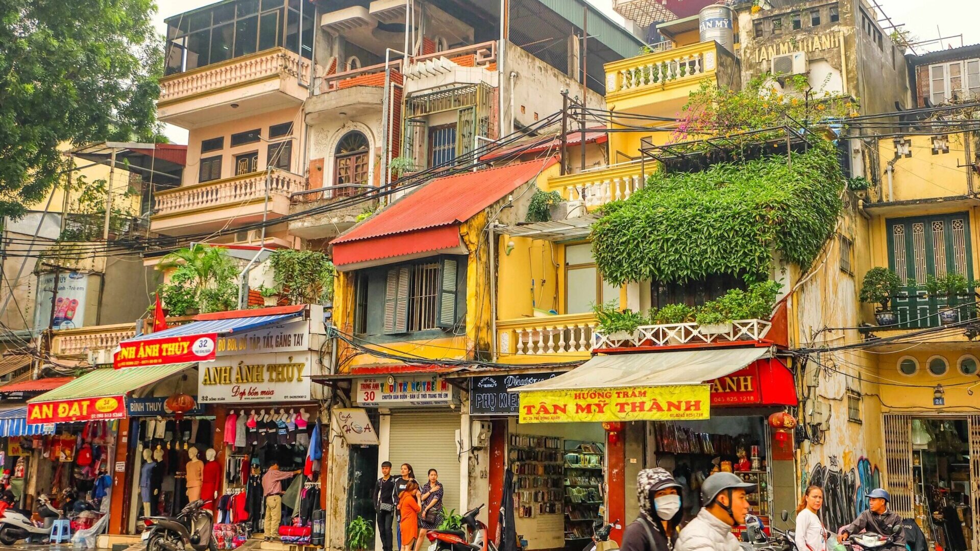 Старый квартал в Ханое.